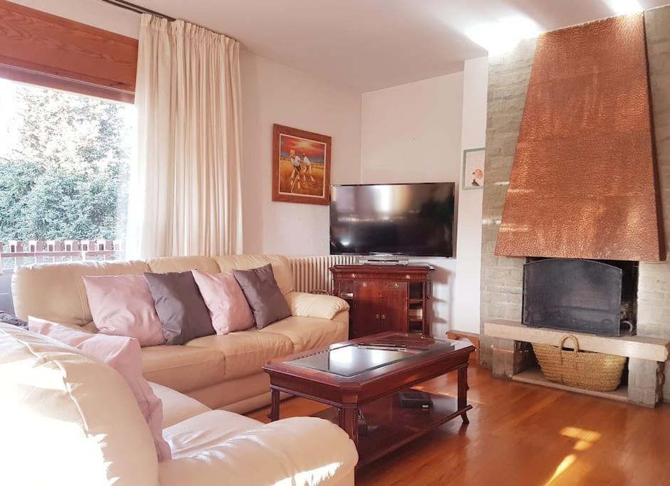 Apartamento Con Encanto Sant Llorenç de Morunys Esterno foto